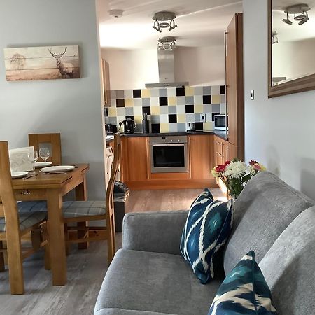 37 Farraline Court, City Centre Apartment Inverness Exteriör bild
