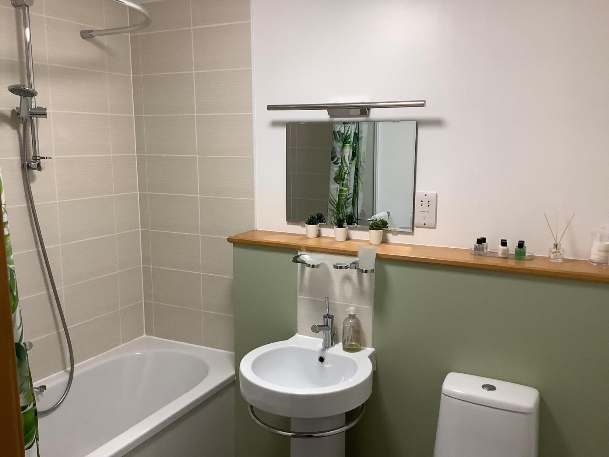 37 Farraline Court, City Centre Apartment Inverness Exteriör bild