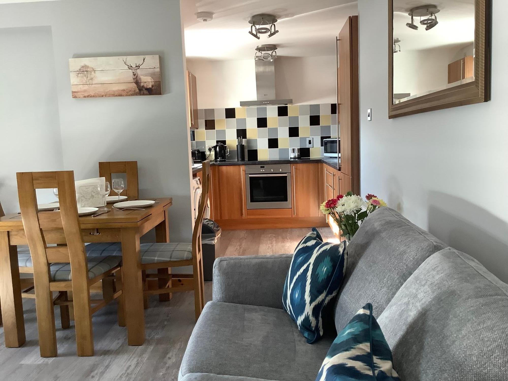 37 Farraline Court, City Centre Apartment Inverness Exteriör bild